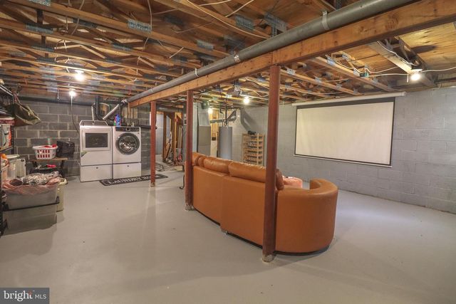 8 BAYLEAF DR, Lumberton, NJ 08048