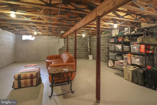 8 BAYLEAF DR, Lumberton, NJ 08048