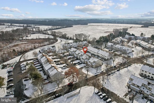 8 BAYLEAF DR, Lumberton, NJ 08048