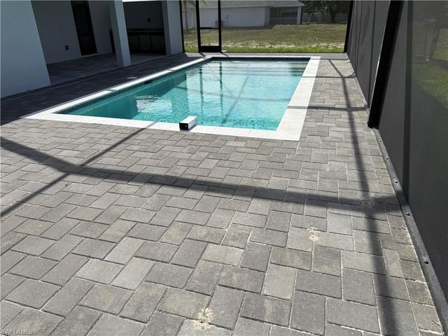 1117 NE 15th ST, Cape Coral, FL 33909