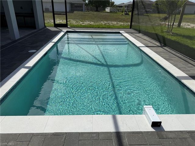 1117 NE 15th ST, Cape Coral, FL 33909