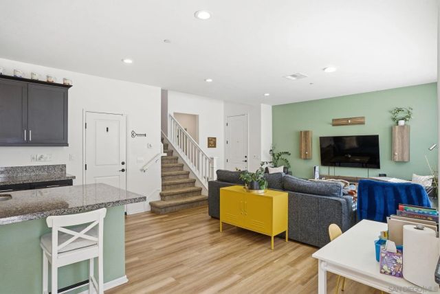 1268 Camino Carmelo, Chula Vista, CA 91913