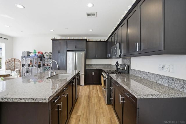 1268 Camino Carmelo, Chula Vista, CA 91913