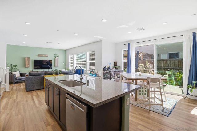 1268 Camino Carmelo, Chula Vista, CA 91913