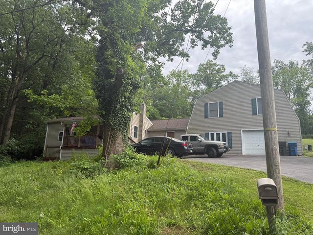 4810 FAKE RD, York, PA 17406