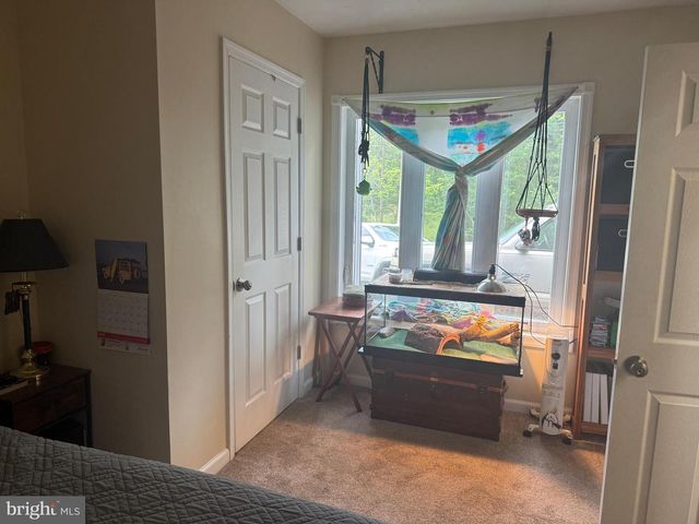 4810 FAKE RD, York, PA 17406