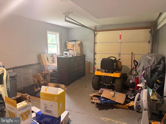 4810 FAKE RD, York, PA 17406