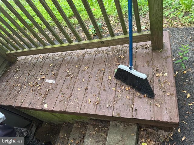 4810 FAKE RD, York, PA 17406