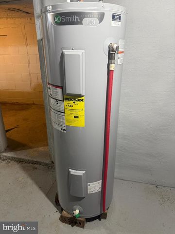 4810 FAKE RD, York, PA 17406