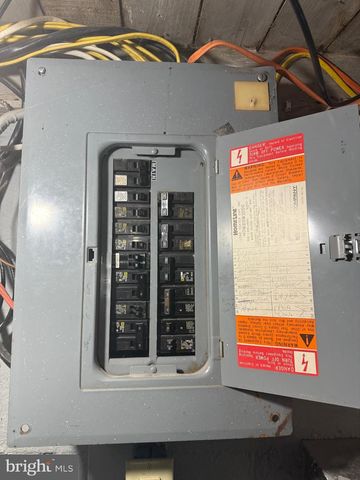 4810 FAKE RD, York, PA 17406