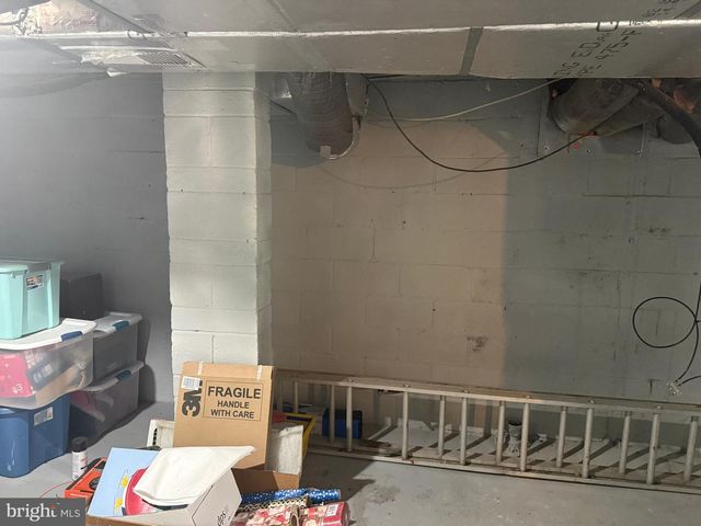 4810 FAKE RD, York, PA 17406