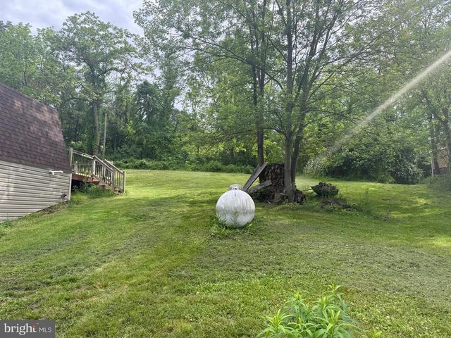 4810 FAKE RD, York, PA 17406