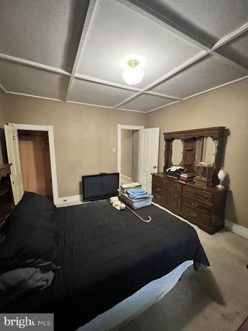 324 E PINE ST, Mahanoy City, PA 17948