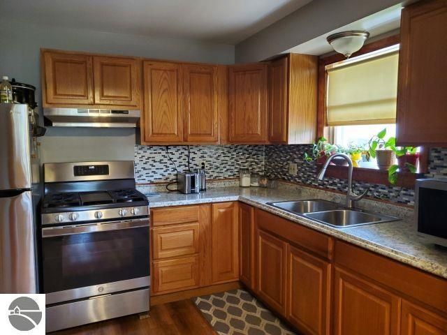 5340 Mills Drive, Prescott, MI 48756