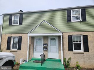 2805 MOUNT CARMEL AVE, Glenside, PA 19038