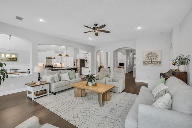 13719 Brighton Park Drive, Houston, TX 77044