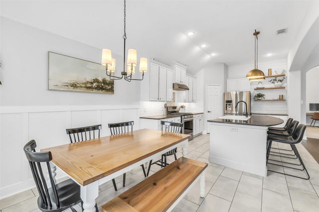 13719 Brighton Park Drive, Houston, TX 77044