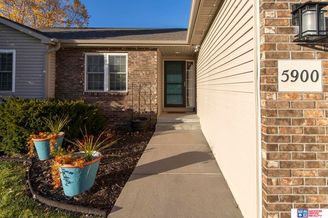 5900 White Fish Drive, Lincoln, NE 68516