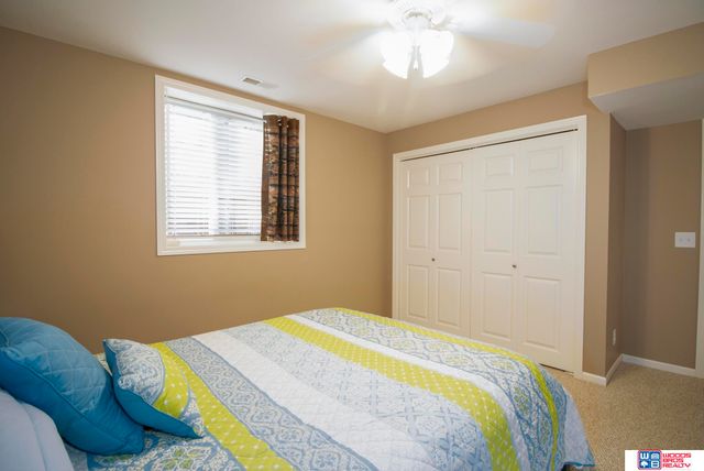 5900 White Fish Drive, Lincoln, NE 68516