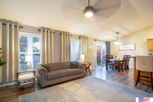 5900 White Fish Drive, Lincoln, NE 68516