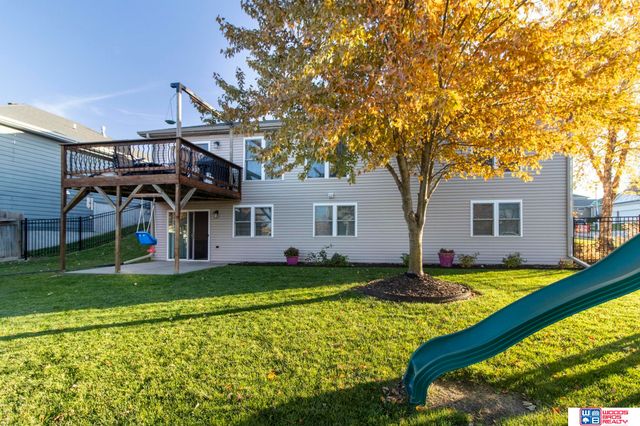 5900 White Fish Drive, Lincoln, NE 68516