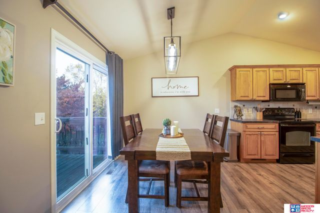 5900 White Fish Drive, Lincoln, NE 68516