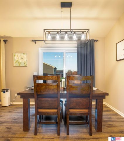 5900 White Fish Drive, Lincoln, NE 68516