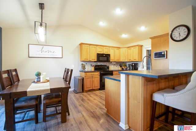 5900 White Fish Drive, Lincoln, NE 68516