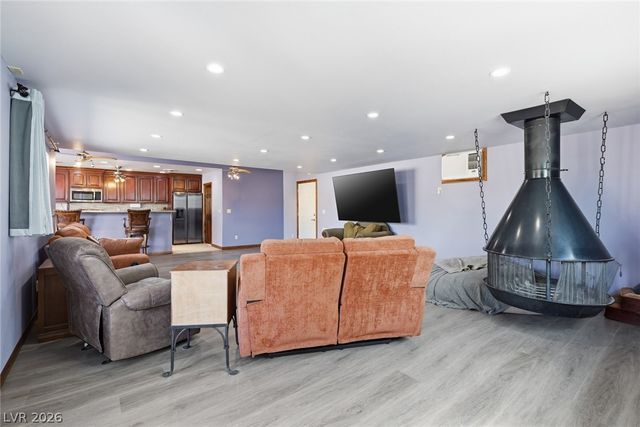 1727 Cherokee Lane, Las Vegas, NV 89169