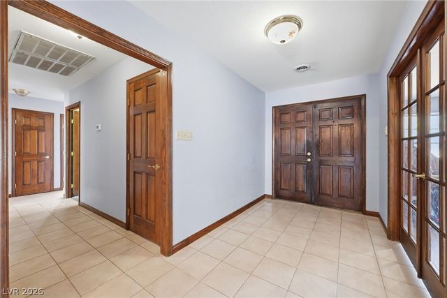 1727 Cherokee Lane, Las Vegas, NV 89169