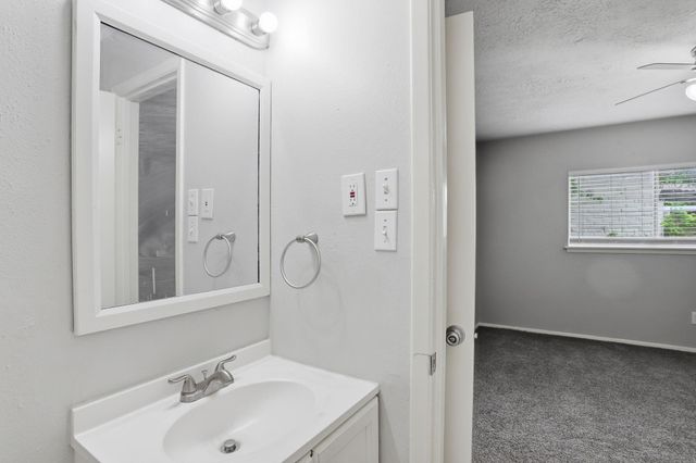 12614 Chiswick Road, Houston, TX 77047