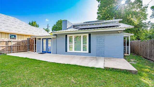 629 Kimbrough Street, White Settlement, TX 76108