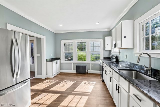 1188 Cleveland Heights Boulevard, Cleveland Heights, OH 44121