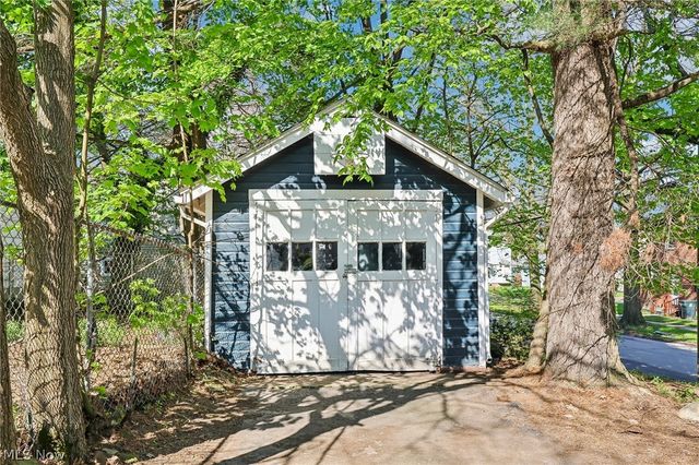 1188 Cleveland Heights Boulevard, Cleveland Heights, OH 44121