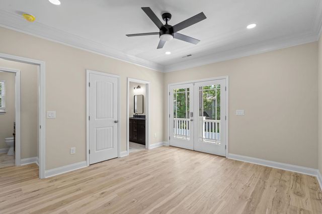 1027 Hickory Dr., Surfside Beach, SC 29575