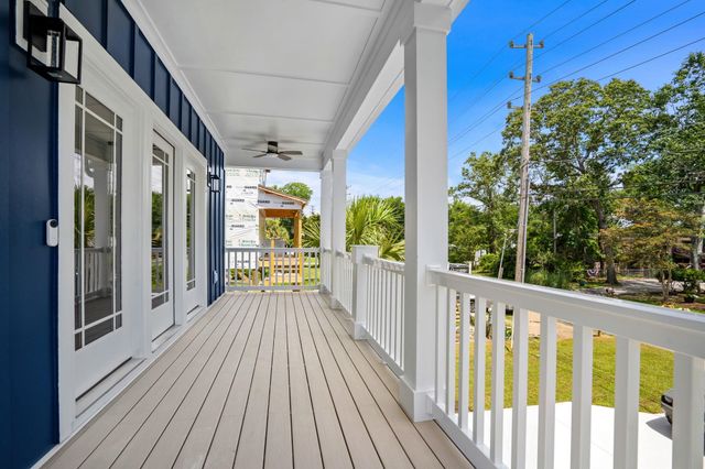 1027 Hickory Dr., Surfside Beach, SC 29575