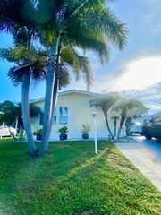 436 Tropical Isles Circle, Fort Pierce, FL 34982