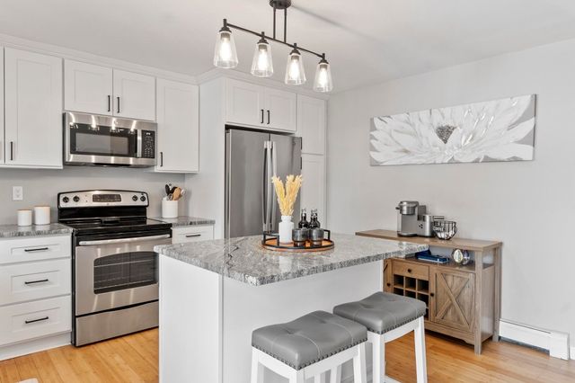 12R Brian Avenue R, Derry, NH 03038