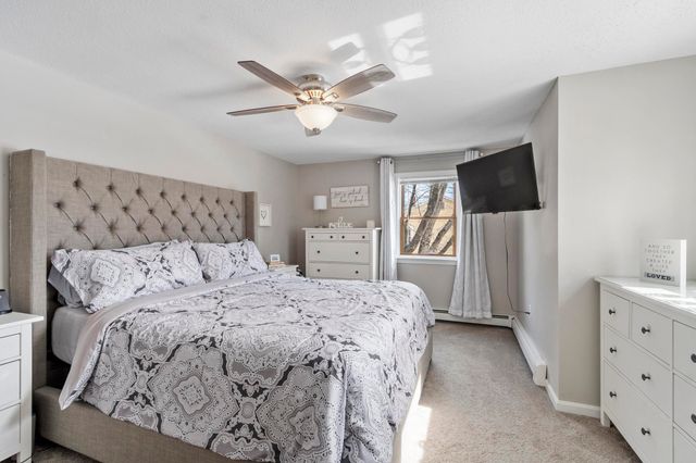 12R Brian Avenue R, Derry, NH 03038