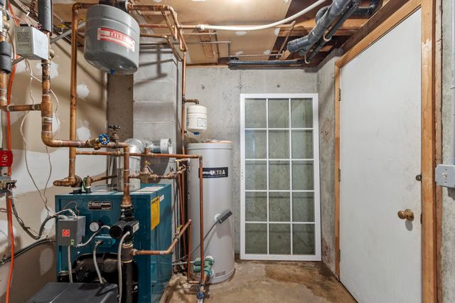 12R Brian Avenue R, Derry, NH 03038