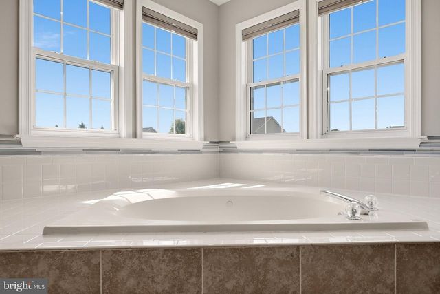 104 YARROW CT, Winchester, VA 22602