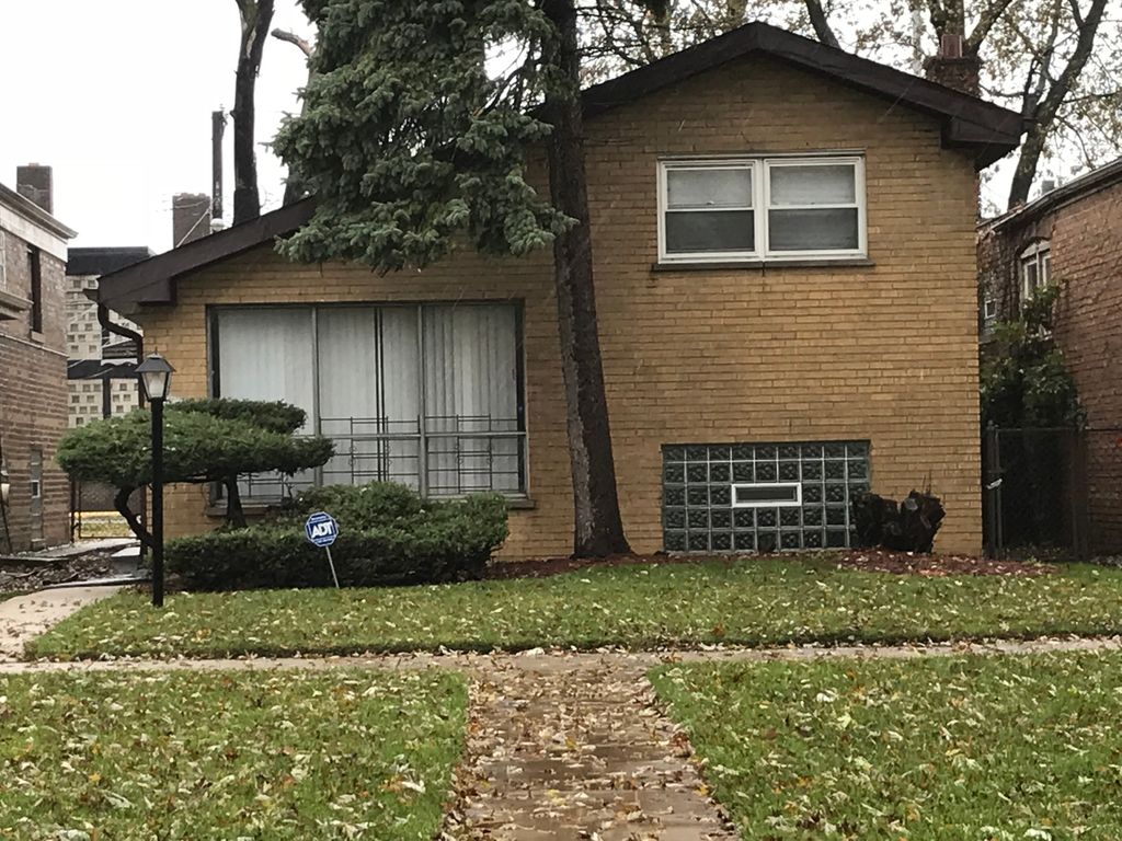 8610 S Wabash Avenue, Chicago, IL 60619