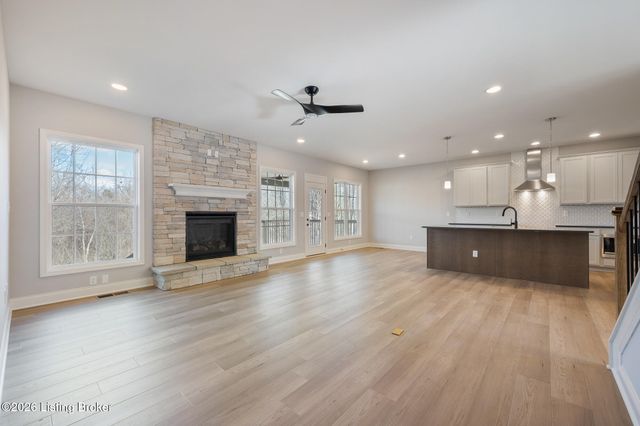 14013 Grandshire Way, Louisville, KY 40245