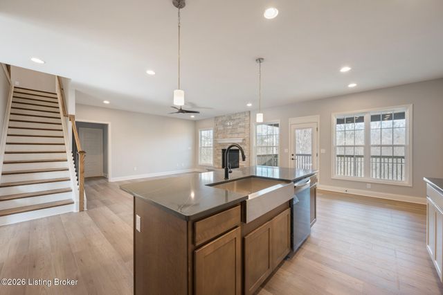 14013 Grandshire Way, Louisville, KY 40245