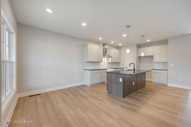 14013 Grandshire Way, Louisville, KY 40245