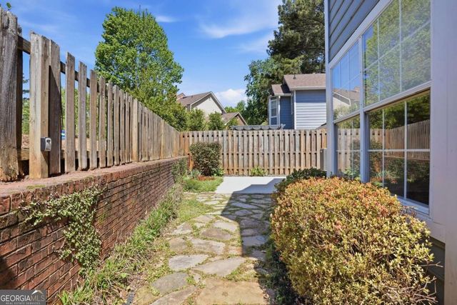 102 Fowler Court, Decatur, GA 30030