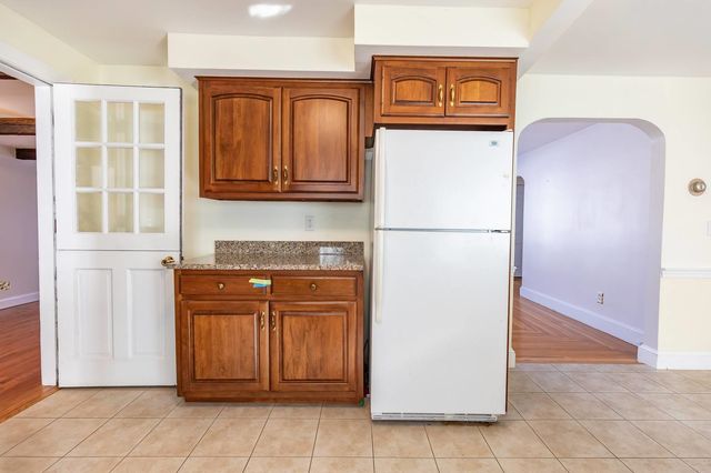 962 Montgomery Street, Manchester, NH 03102