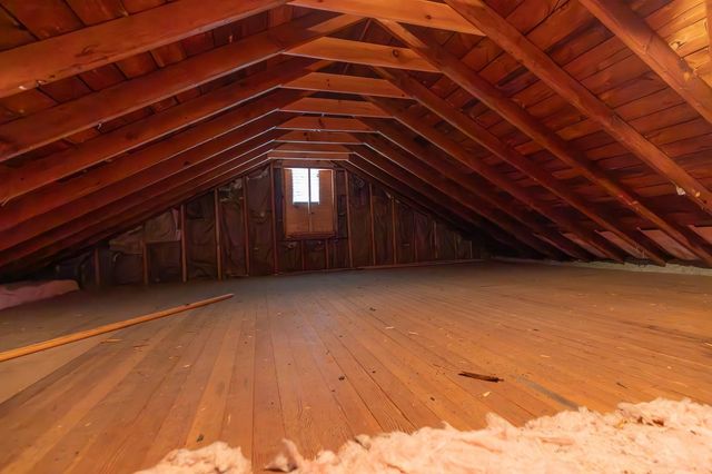 962 Montgomery Street, Manchester, NH 03102