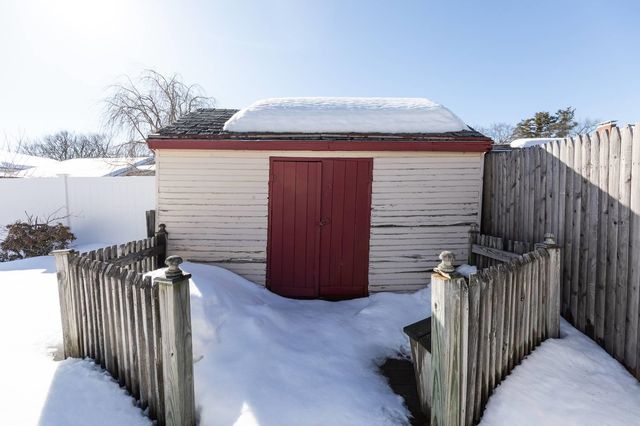 962 Montgomery Street, Manchester, NH 03102