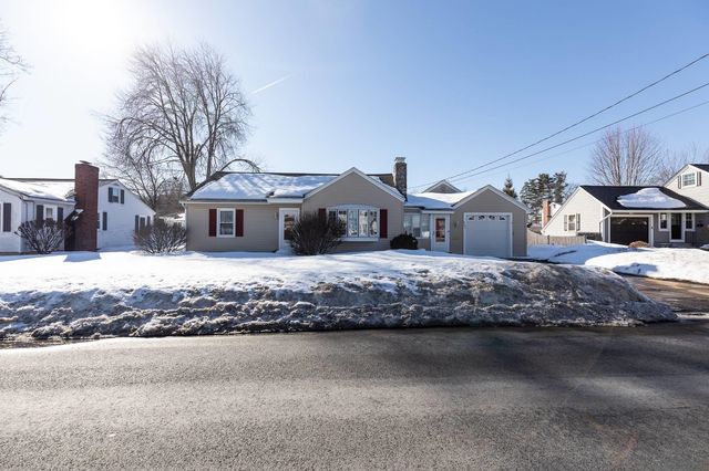 962 Montgomery Street, Manchester, NH 03102